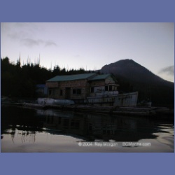 2002_168_Hot_Springs_Cove_HouseBoat.html