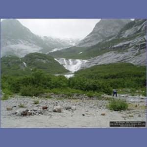 2006_0844_Shakes_Glacier_Stikeen_River.JPG