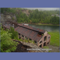 2005_1129_Anyox_Creek_Powerhouse.html