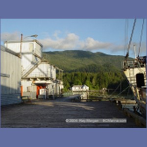 2004_6689_Namu_Harbour.JPG